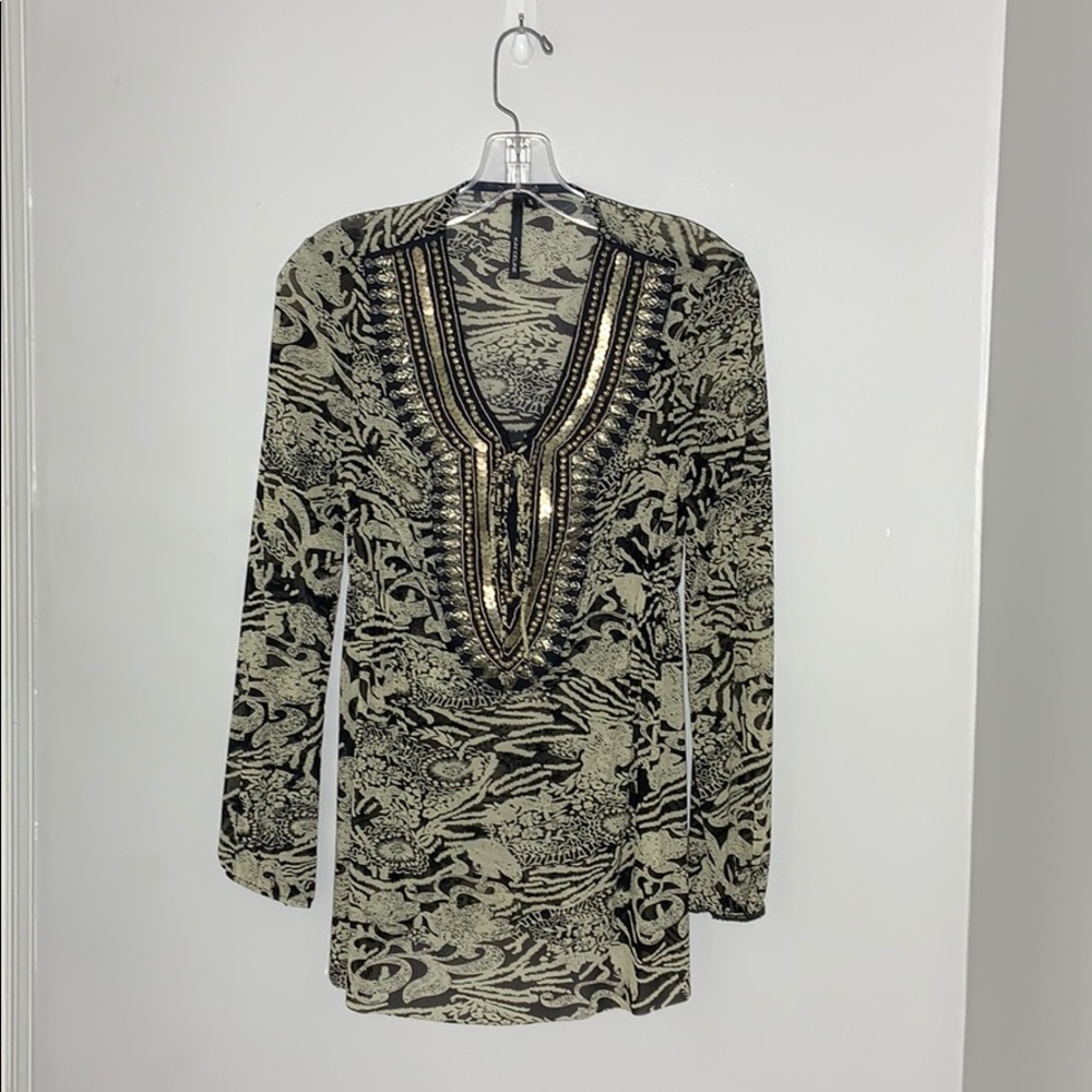 Kay Celine V-Neck Blouse